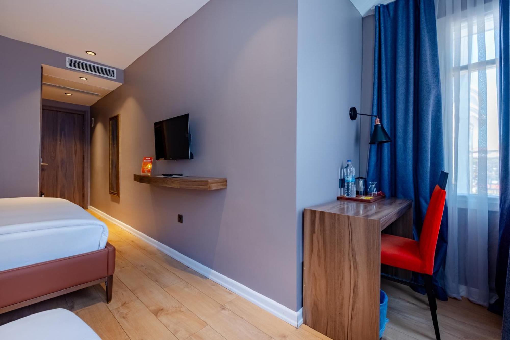 Armagrandi Spina Hotel-special Category Отель