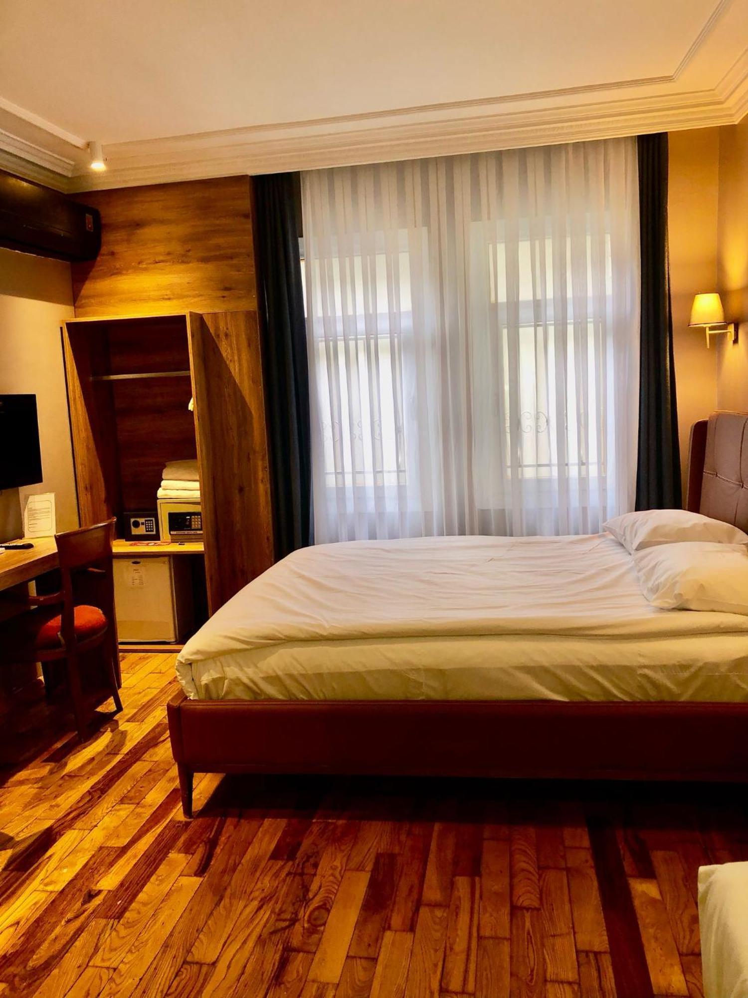 Armagrandi Spina Hotel-special Category 4*